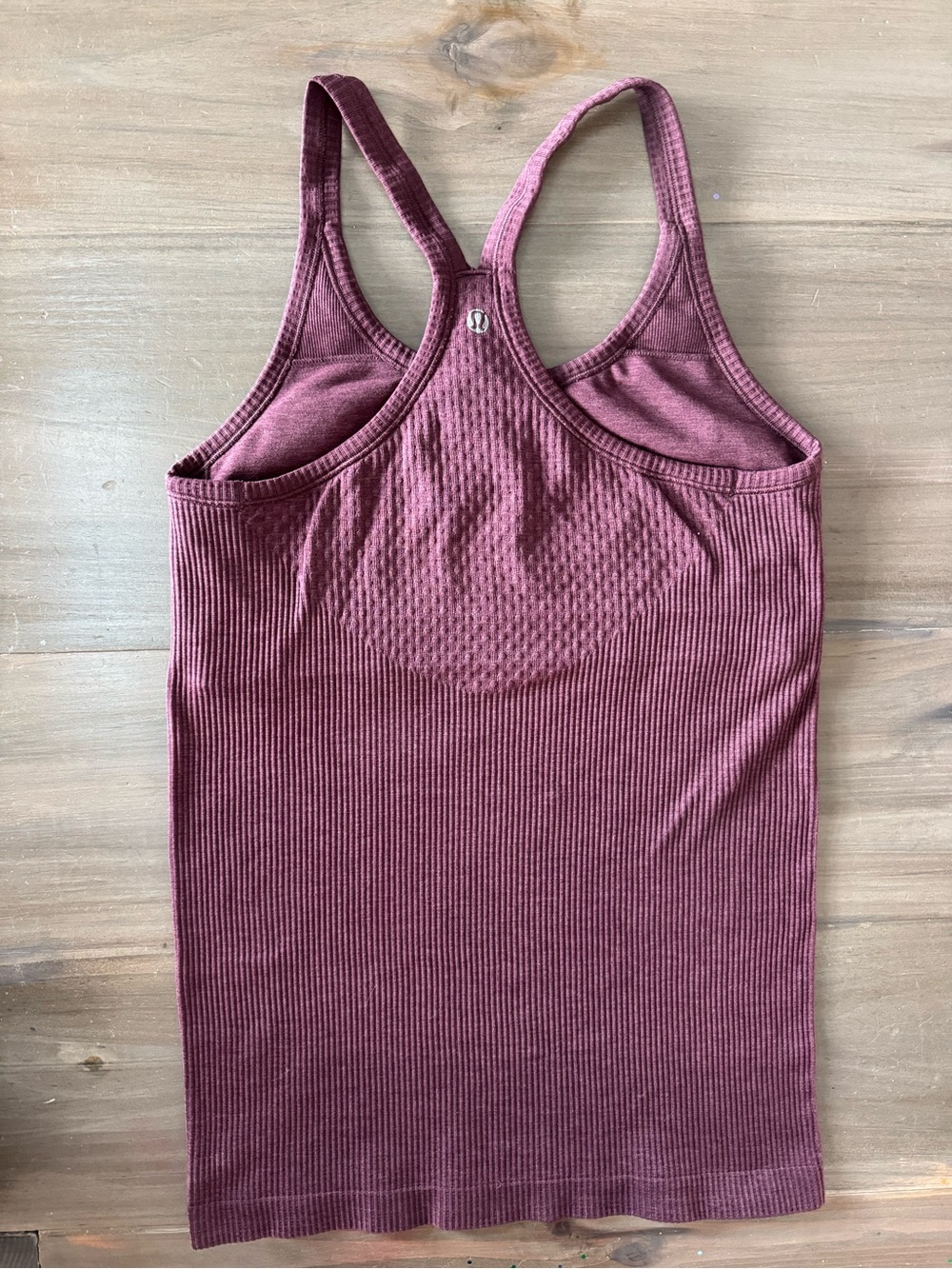 Lululemon Ebb To Street Tank Garnet Women’s 8 Fall Outdoor
